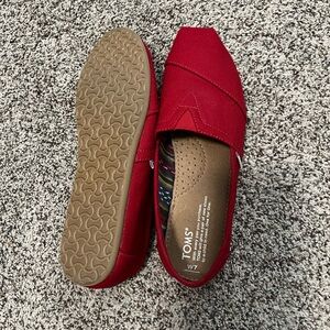 TOMS Women’s Canvas Slip On